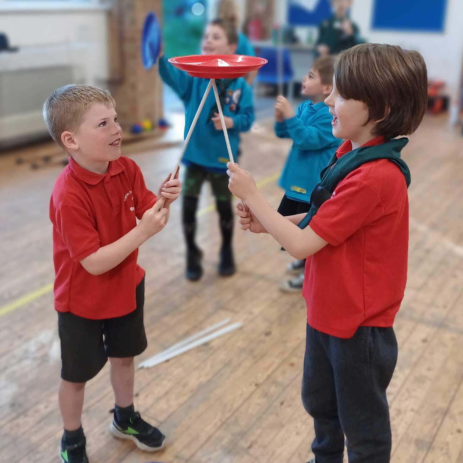 2 cubs learn plate spinning in west sussex